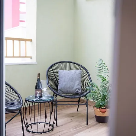 Apartament House Nenni 45